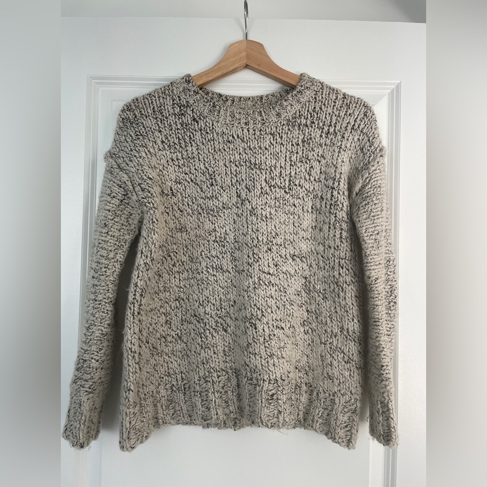 Gently Used JCrew XXS Oversized Gray & White Knit Pullover Sweater